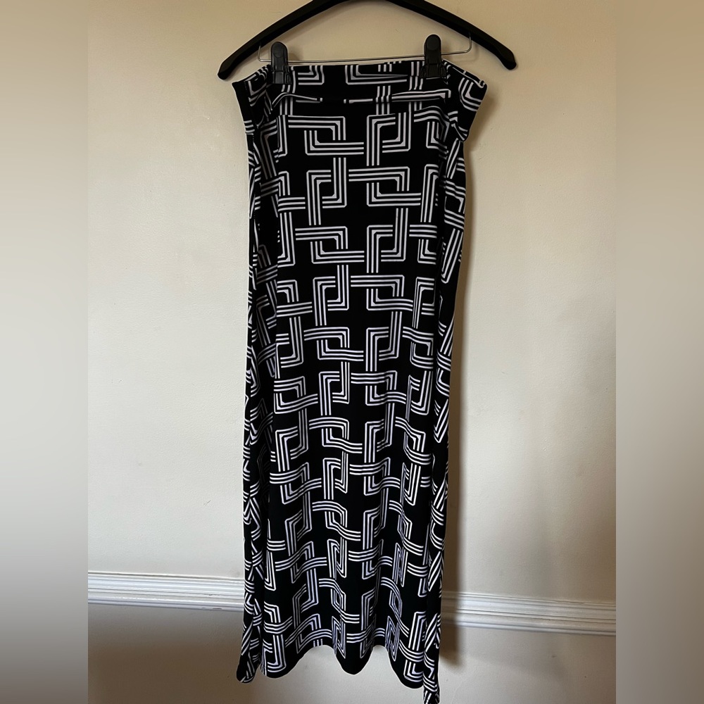 Geo maxi skirt
